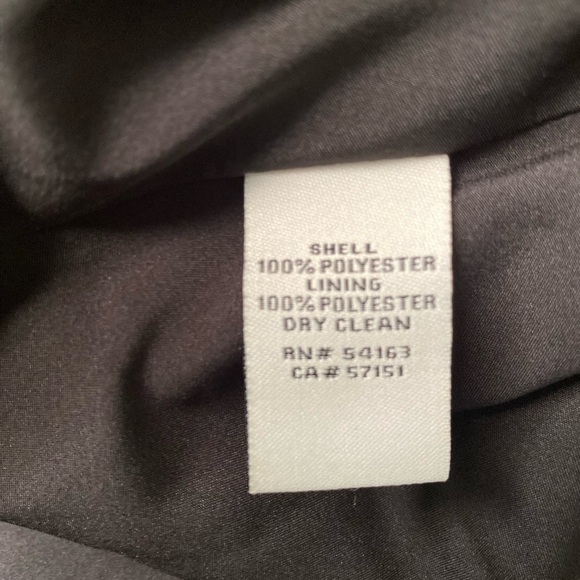 Eliza J Fllral Pleated Midi Skirt Black and Red Pink Yellow Size 10 - Picture 9 of 15